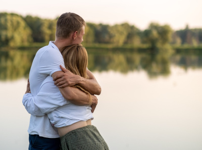 Ирина Лунева – Стихи о муже